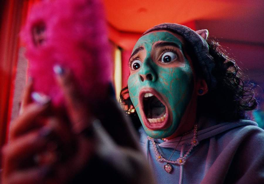 Los Pibes dirigem nova campanha do Tinder para elucidar as ferramentas especiais do app