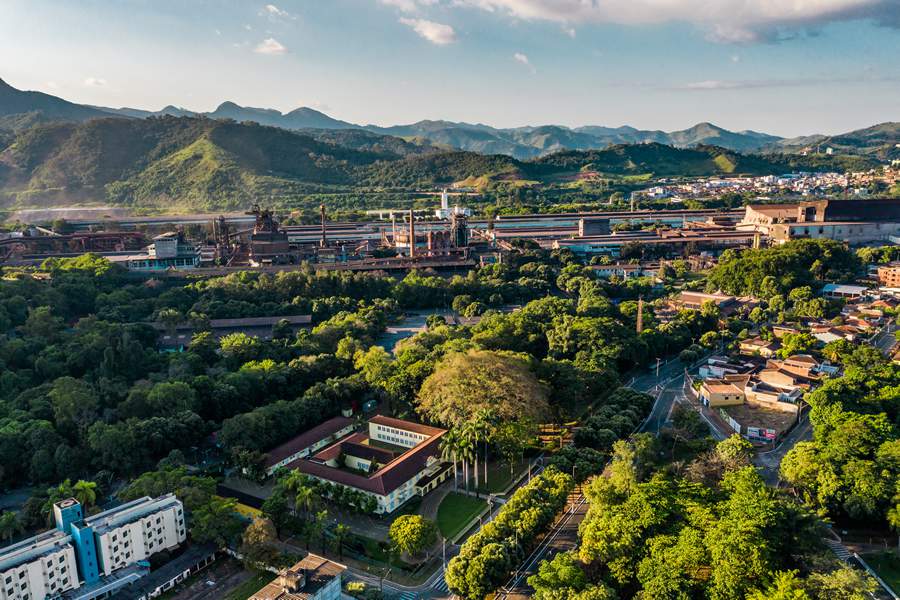  Vista a&eacute;rea da Usina da Aperam, na cidade Tim&oacute;teo, no Vale do A&ccedil;o mineiro - Elvira Nascimento