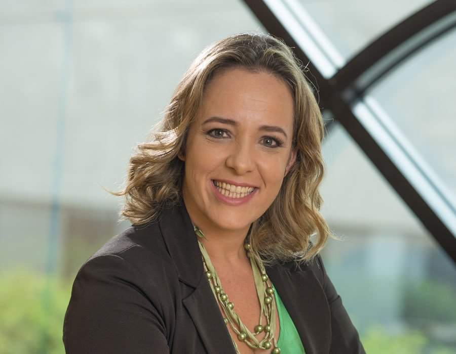 Juliana Zan - Superintendente de Recursos Humanos