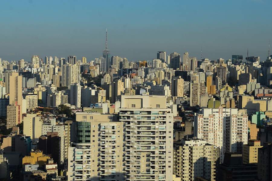    A cidade de S&atilde;o Paulo possui mais de 57 mil condom&iacute;nios residenciais, que concentram milh&otilde;es de moradores. - Foto: Ag&ecirc;ncia Brasil/Reprodu&ccedil;&atilde;o