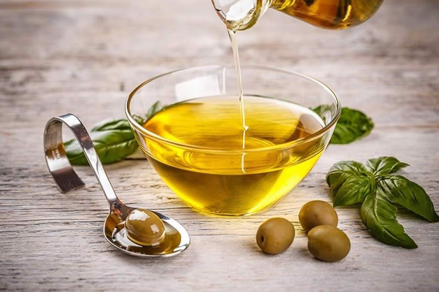 Óleo de soja pirata é usado para “encorpar” azeite de oliva falso