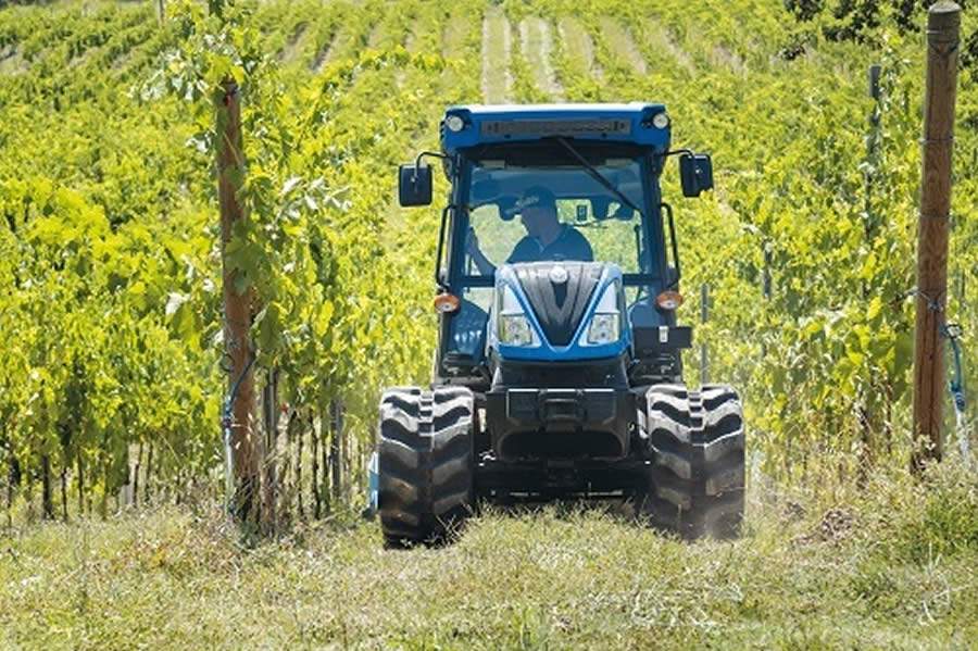 New Holland leva ao Show Rural sua linha exclusiva de tratores de esteira