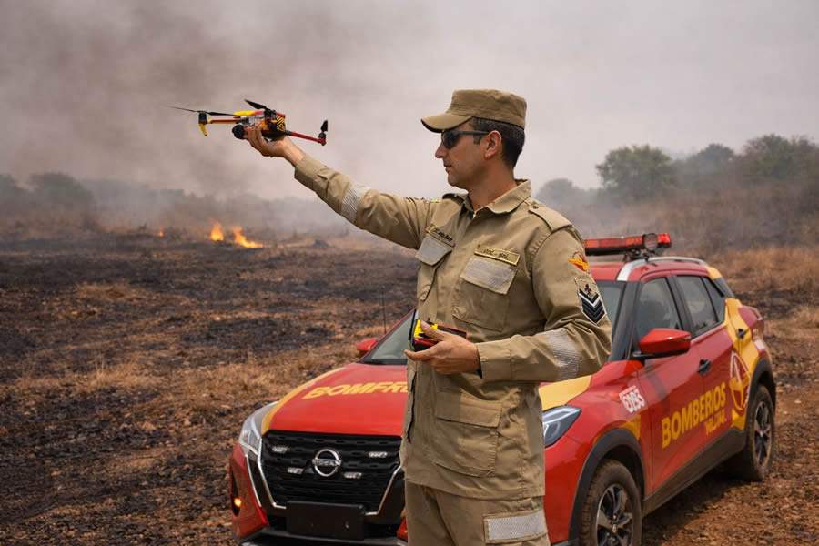 Drones que elevam pessoas ganham repercuss&atilde;o e exp&otilde;em riscos, enquanto novas aeronaves aguardam regulamenta&ccedil;&atilde;o no Brasil