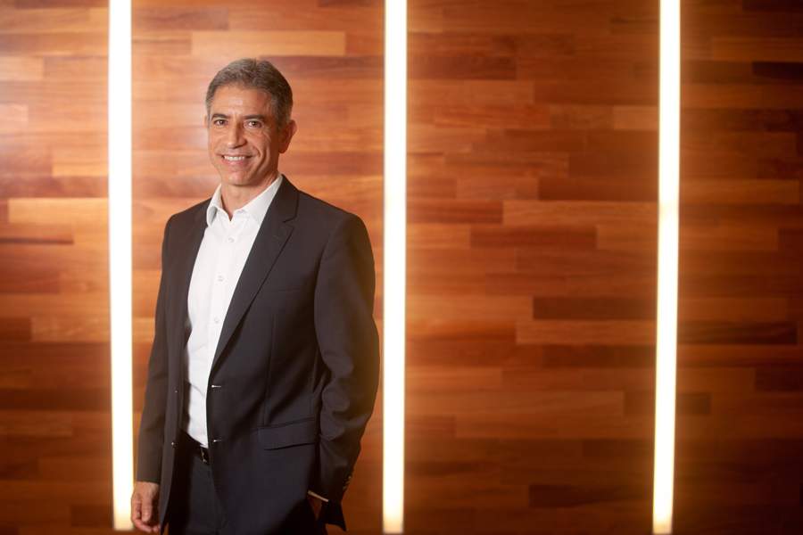 Zurich lan&ccedil;a projeto in&eacute;dito que incentiva renova&ccedil;&atilde;o de seguro de roubo e furto de aparelhos de celular