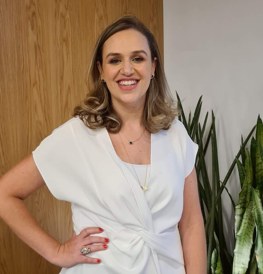 Beatriz Alli, diretora da &aacute;rea de RH no Machado Meyer Advogados