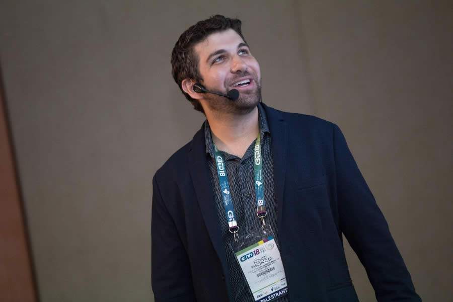 Profissional do futuro: &eacute; hora de se preparar para a transforma&ccedil;&atilde;o do trabalho