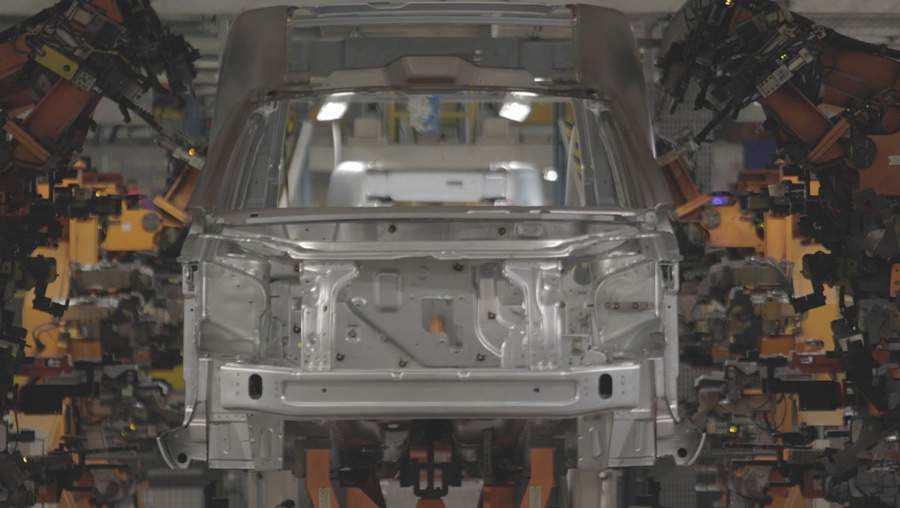 PEUGEOT aposta na tradi&ccedil;&atilde;o em ve&iacute;culos comerciais para lan&ccedil;ar Partner Rapid