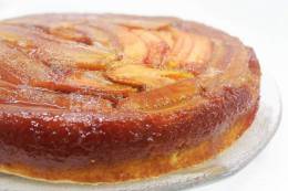 Lowçucar ensina dois bolos para o Chá da Tarde com novo Adoçante Forno & Fogão