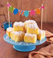 A Fleischmann apresenta três receitas fáceis de bolo para você curtir as Festas Juninas