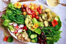 Nutricionistas sugerem opções de almoço vegetariano/vegano para o dia das mães