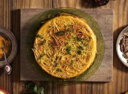 Spaghetti com Açafrão e Ragu de Cordeiro